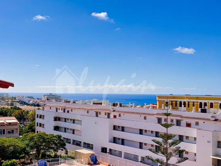Apartment for Sale in Bahia Del Duque, Oasis Dakota 2