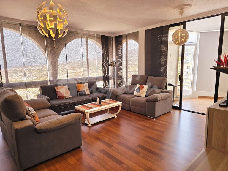 Villa for Sale in San Eugenio, Ocean View 5