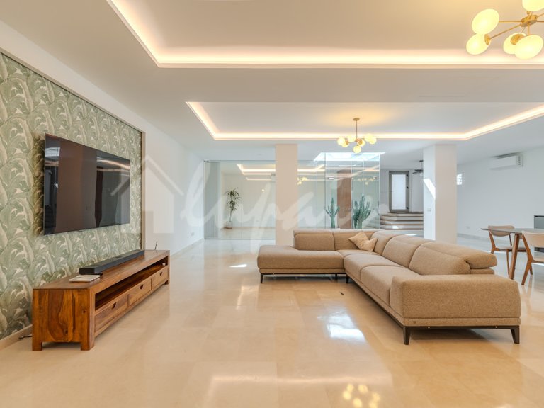 Villa for Sale in Torviscas, Roque Del Conde 77