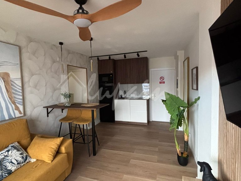 Apartment for Sale in Playa De Las Americas, Los Tajinastes 8
