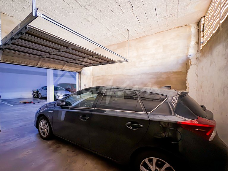 Apartment for Sale in Bahia Del Duque, Oasis Dakota 43