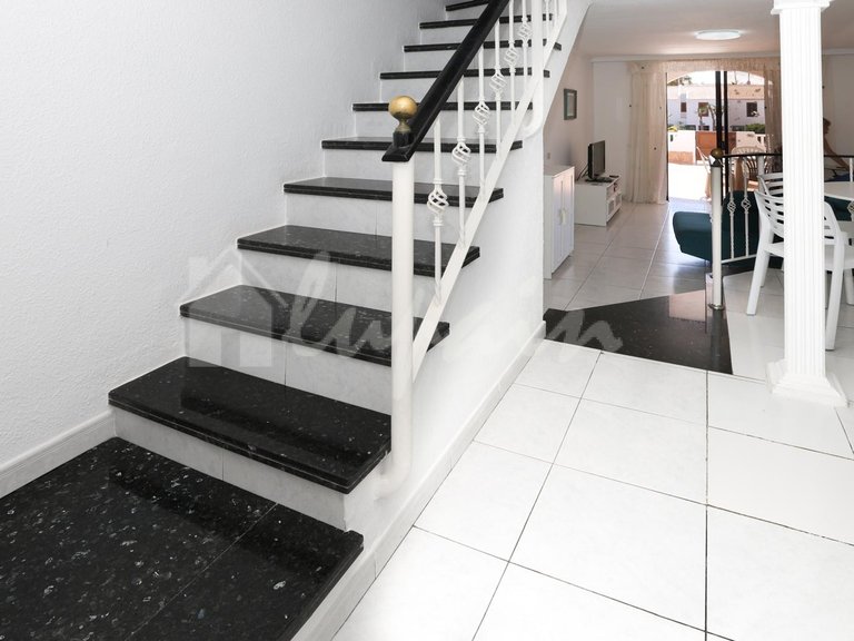 Apartment for Sale in Playa De Las Americas, Parque Santiago 54