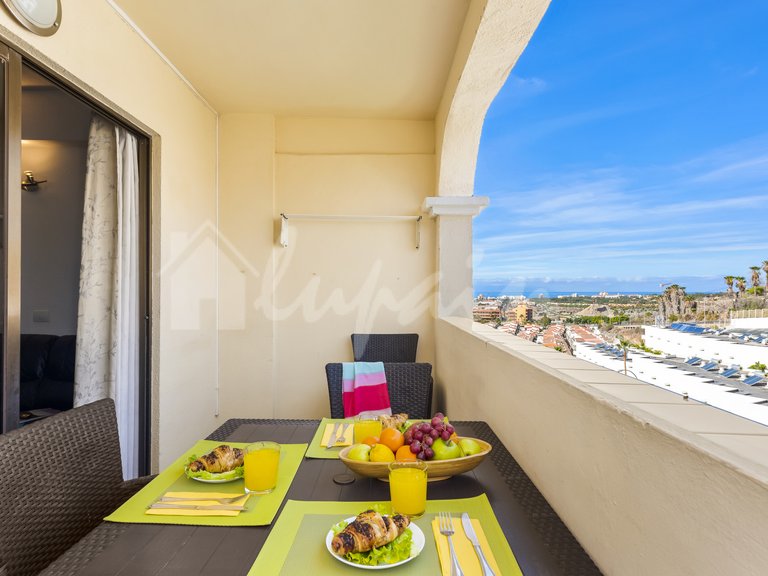 Apartment for Sale in Los Cristianos, Castle Harbour 8