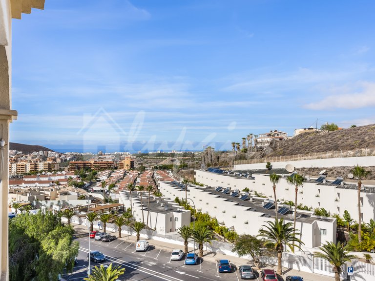 Apartment for Sale in Los Cristianos, Castle Harbour 2