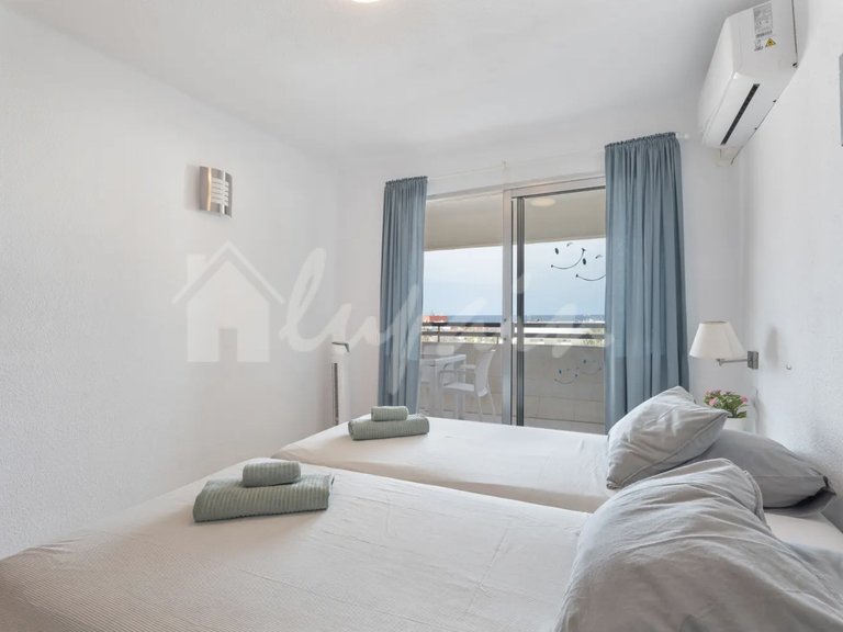 Apartment for Sale in San Eugenio, Santa Maria 16