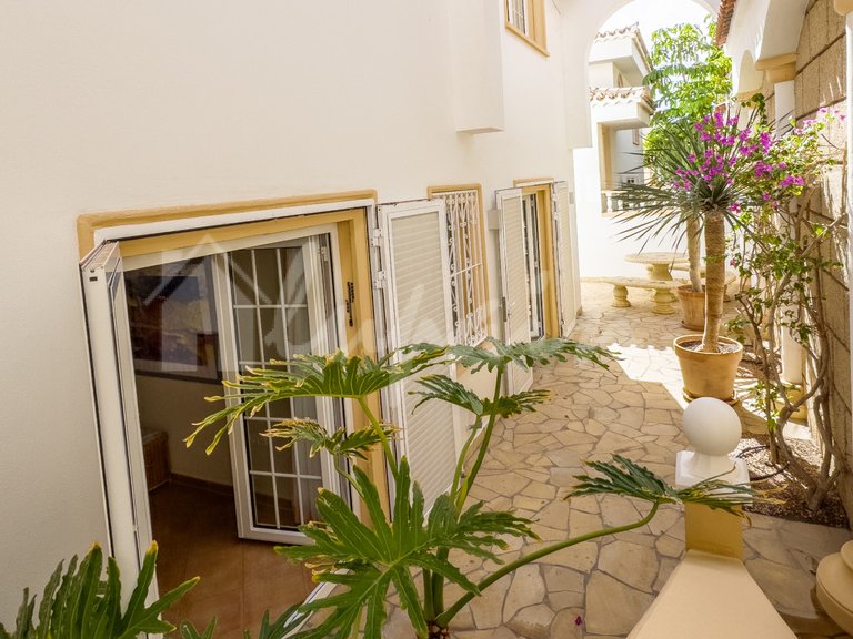 Villa for Sale in Bahia Del Duque, Tenerife 5
