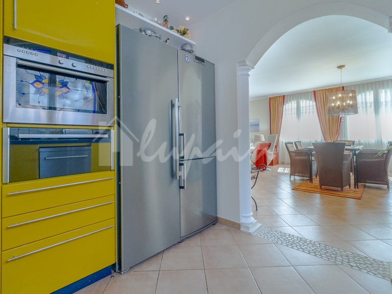 Villa for Sale in Bahia Del Duque, Tenerife 14