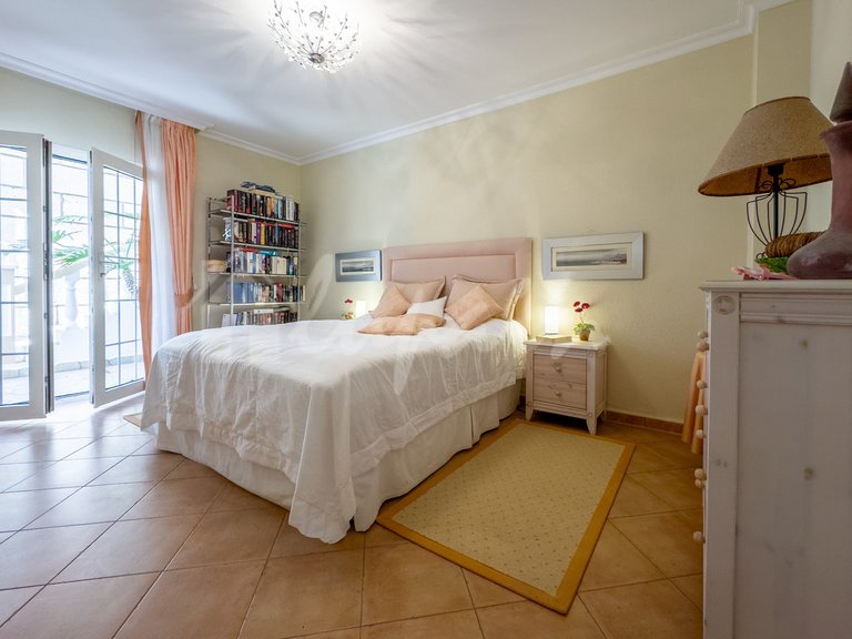Villa for Sale in Bahia Del Duque, Tenerife 29