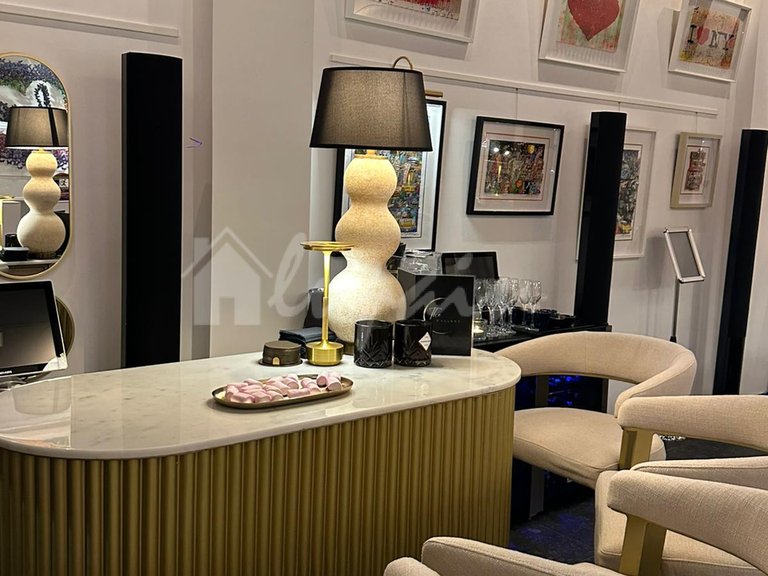 Commercial for Sale in San Eugenio, Tenerife 1