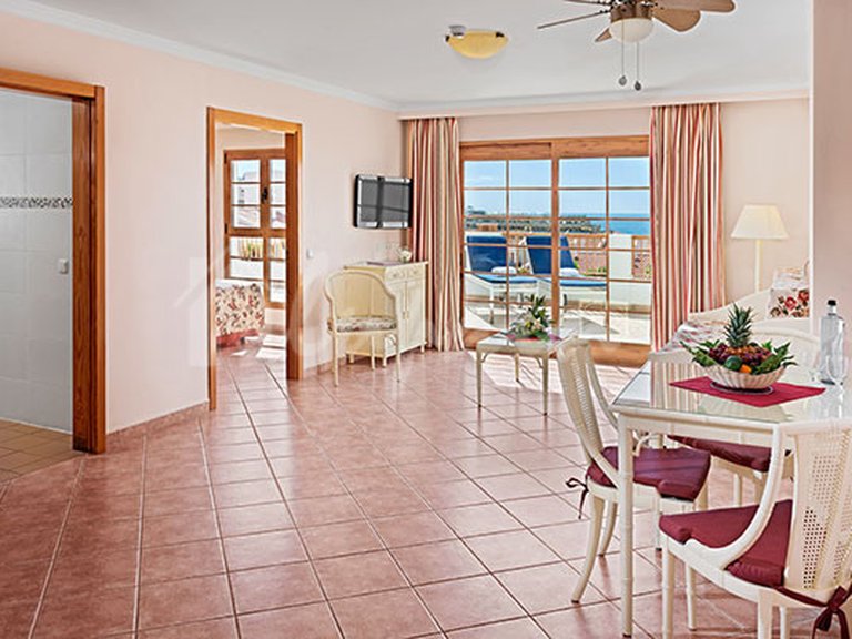 Apartment for Sale in Los Cristianos, Mar Y Sol 18