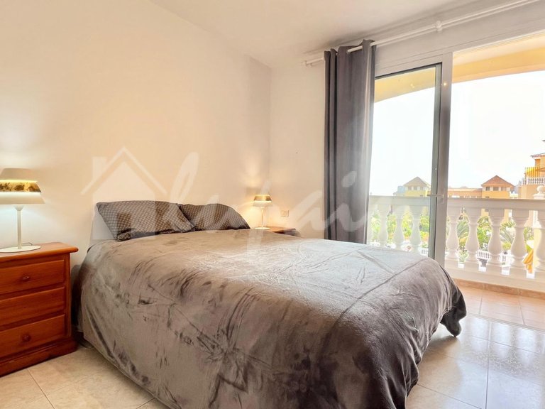 Apartment for Sale in Los Cristianos, Santa Cruz de Tenerife 12