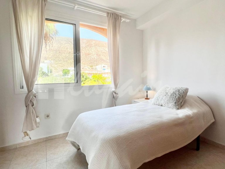 Apartment for Sale in Los Cristianos, Santa Cruz de Tenerife 15