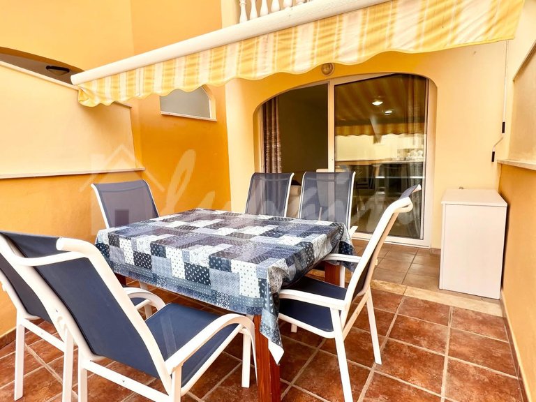 Apartment for Sale in Los Cristianos, Santa Cruz de Tenerife 4