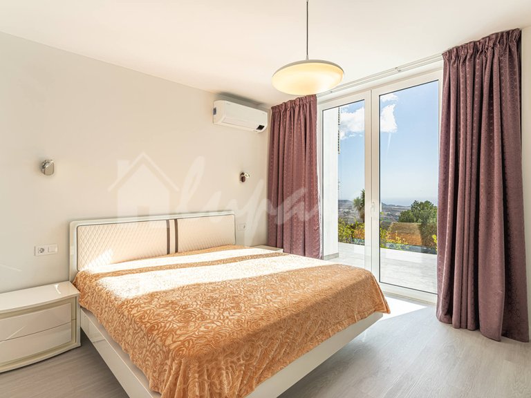 Villa for Sale in San Miguel, Tenerife 21