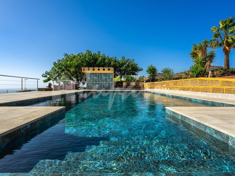 Villa for Sale in San Miguel, Tenerife 7