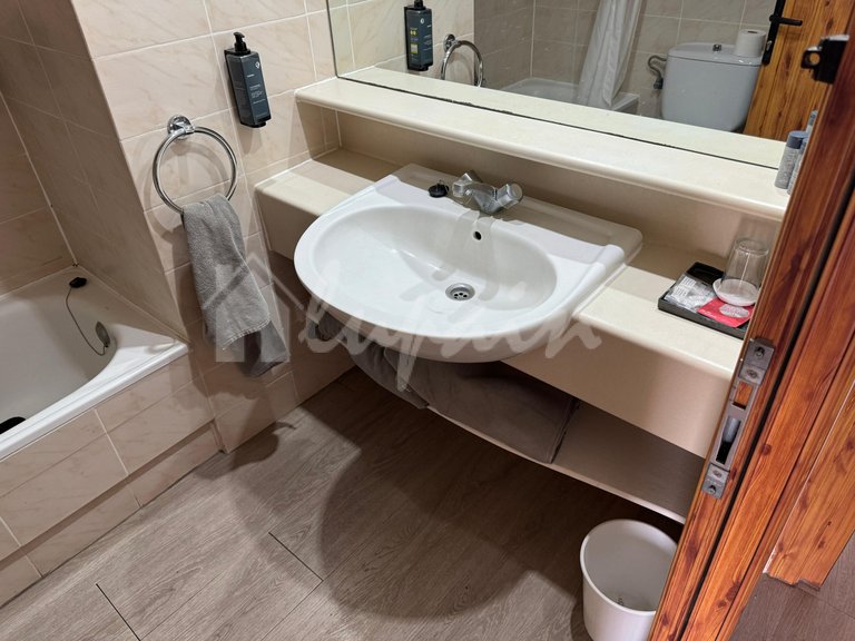 Apartment for Sale in Los Cristianos, Cristian Sur 36