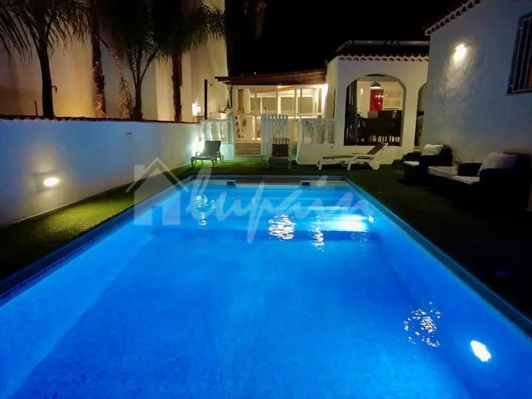 Villa for Sale in Amarilla Golf, Tenerife 5