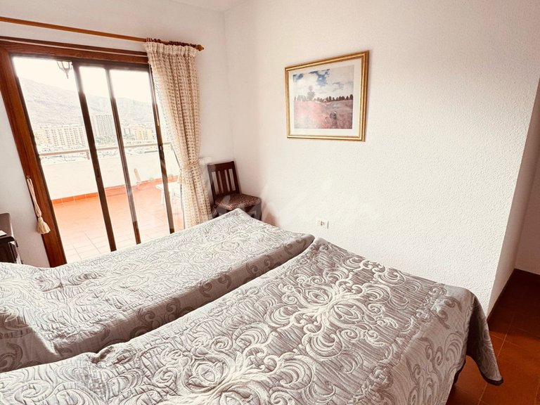 Apartment for Sale in Los Cristianos, La Colina 18