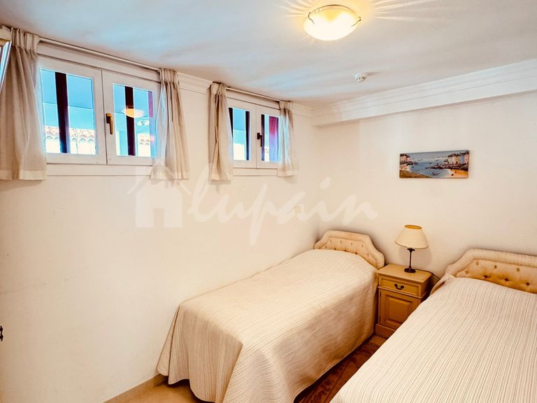 Apartment for Sale in Playa De Las Americas, Parque Santiago 24