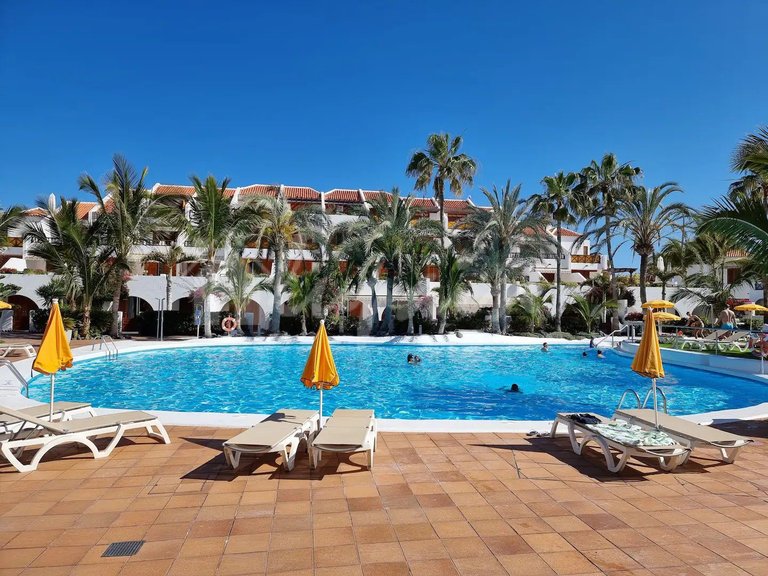Apartment for Sale in Playa De Las Americas, Parque Santiago 2