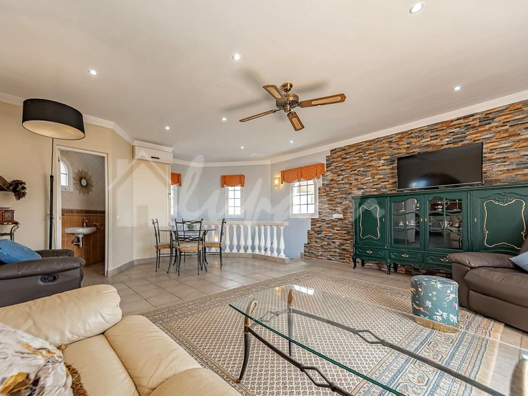 Villa for Sale in Callao Salvaje, Tenerife 7