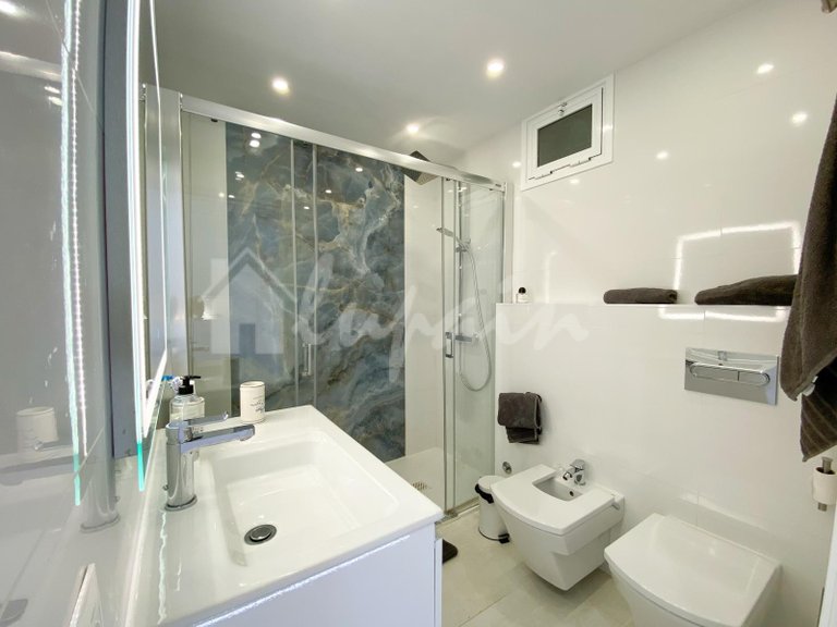 Apartment for Sale in Playa De Las Americas, Tenerife 20