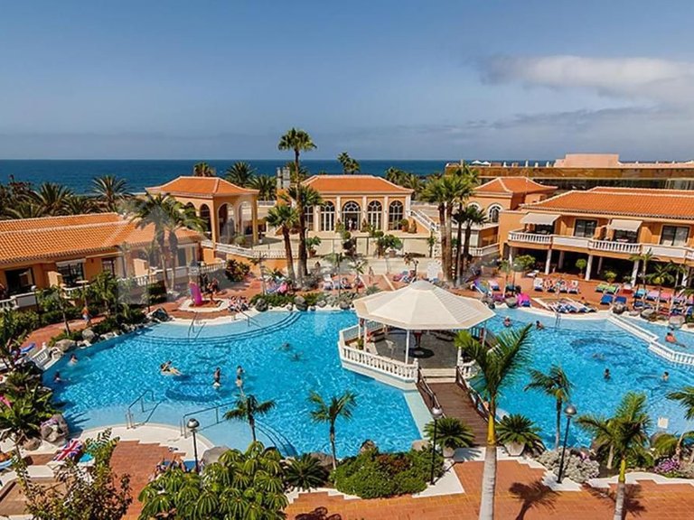 Apartment for Sale in Playa De Las Americas, Tenerife 1