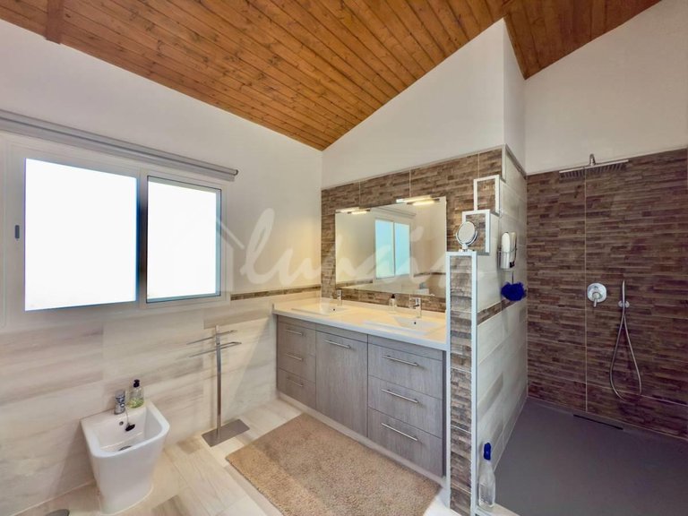 Villa for Sale in Guia De Isora, Vera De Erques 48