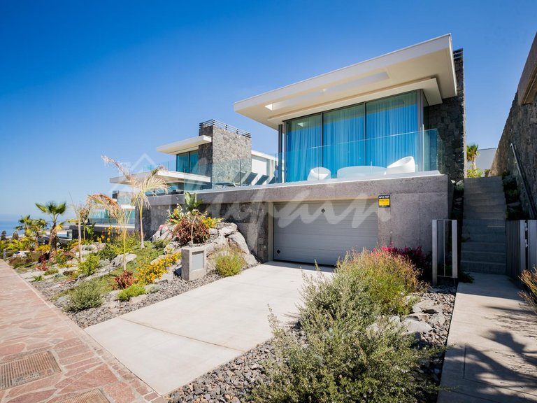 Villa for Sale in Adeje, Las Atalayas 2
