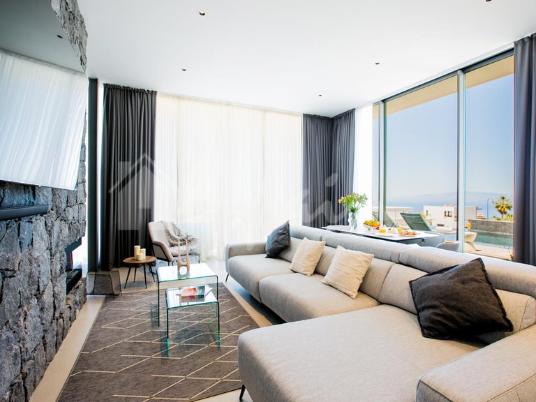 Villa for Sale in Adeje, Las Atalayas 11