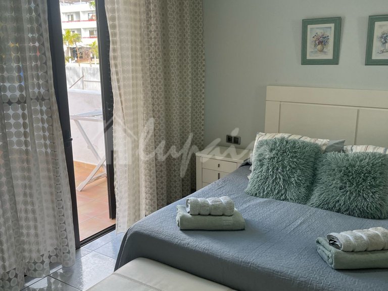 Apartment for Sale in Playa De Las Americas, Parque Santiago 29