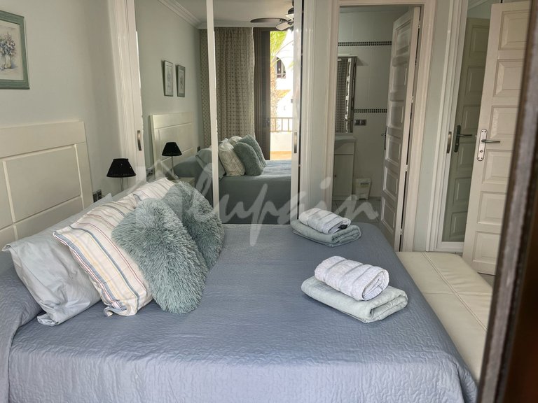 Apartment for Sale in Playa De Las Americas, Parque Santiago 32