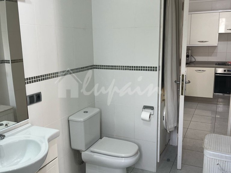 Apartment for Sale in Playa De Las Americas, Parque Santiago 41