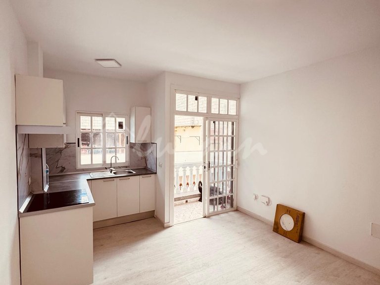 Apartment for Sale in El Fraile, Tenerife 9