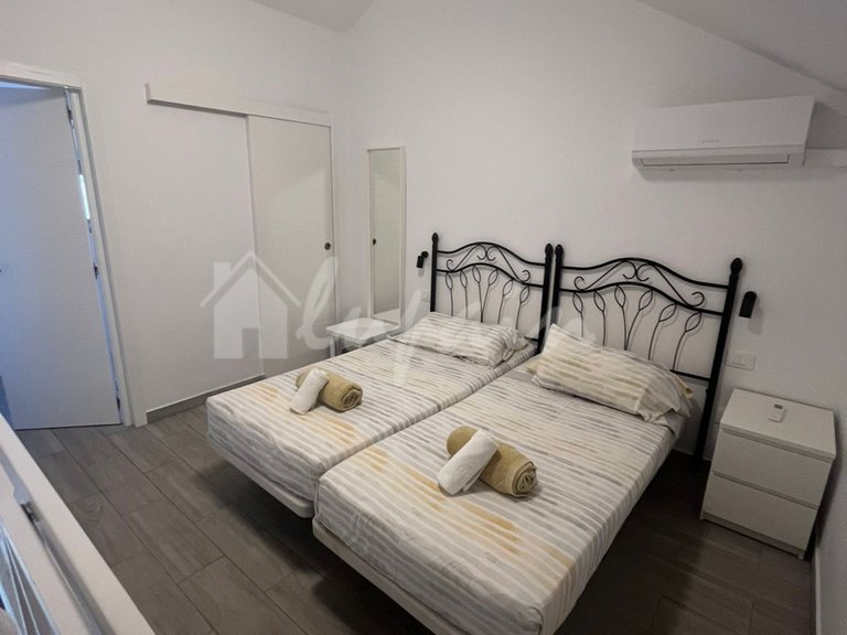 Apartment for Sale in Playa De Las Americas, Parque Santiago 13