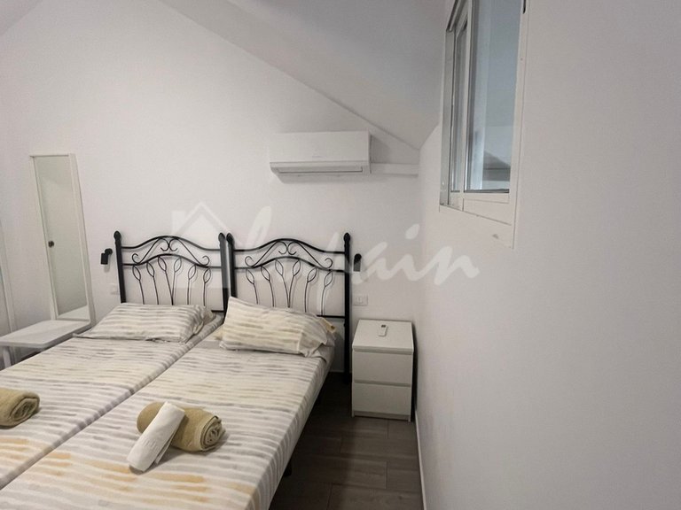 Apartment for Sale in Playa De Las Americas, Parque Santiago 18