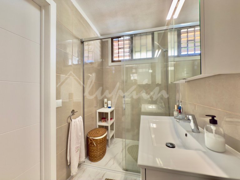 Apartment for Sale in Los Cristianos, Bahia 28