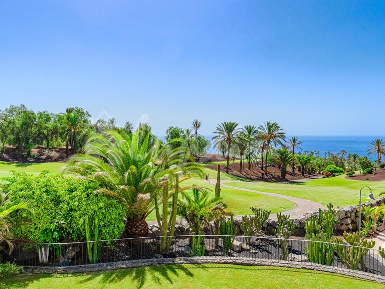 Apartment for Sale in Playa San Juan, Abama Houses 19