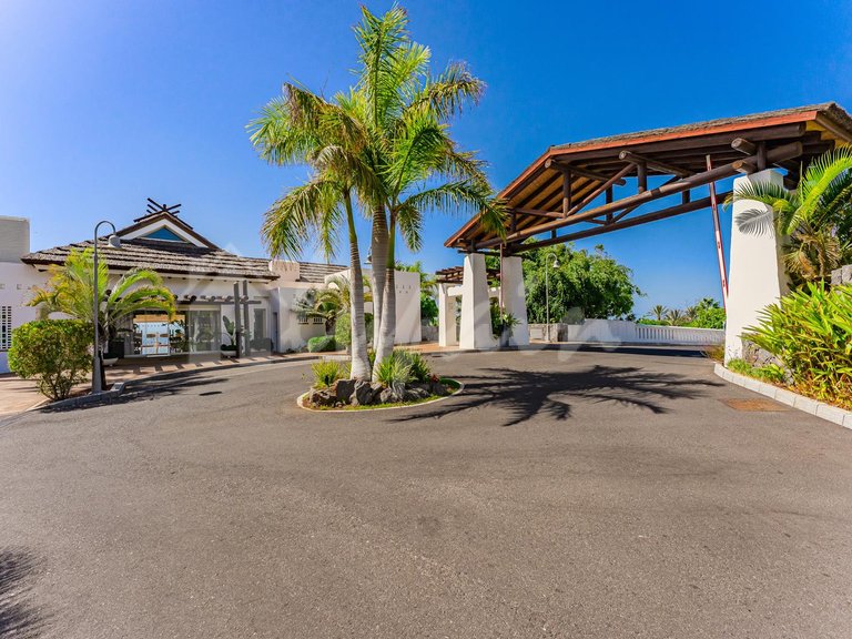 Apartment for Sale in Playa San Juan, Abama Houses 4