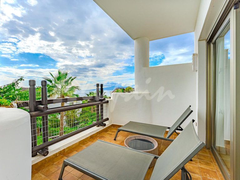 Apartment for Sale in Playa San Juan, Abama Houses 6