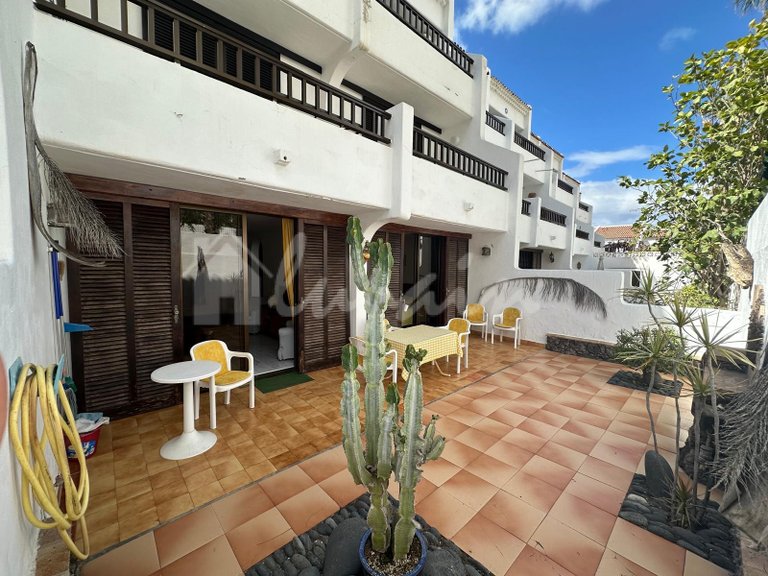 Apartment for Sale in Playa De Las Americas, Parque Santiago 1
