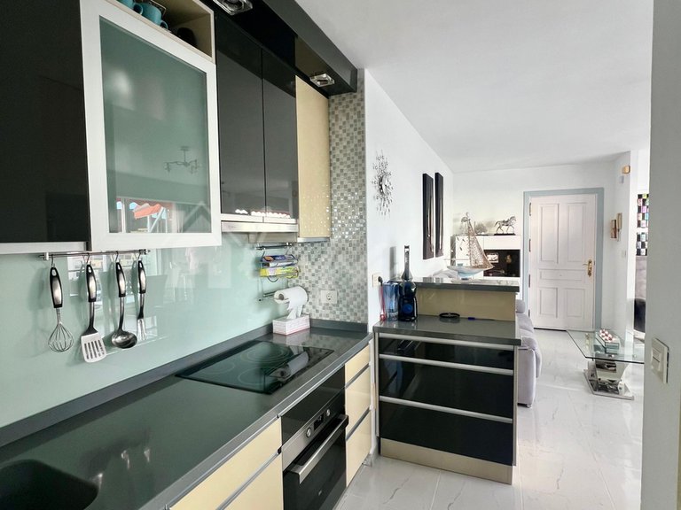 Apartment for Sale in Los Cristianos, La Estrella 22