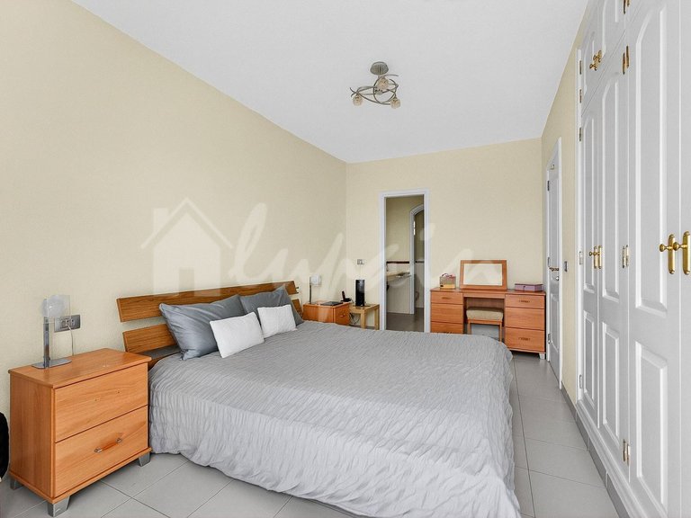 Apartment for Sale in Torviscas, Balcon Del Atlantico 15