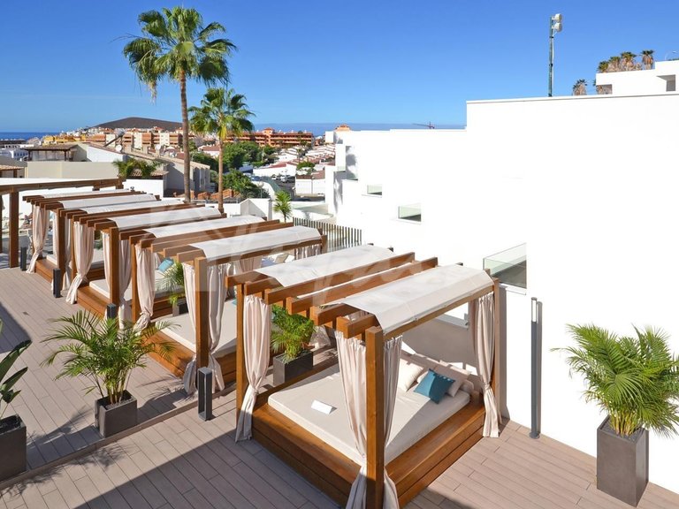Apartment for Sale in Los Cristianos, Ohasis Boutique Suites 10