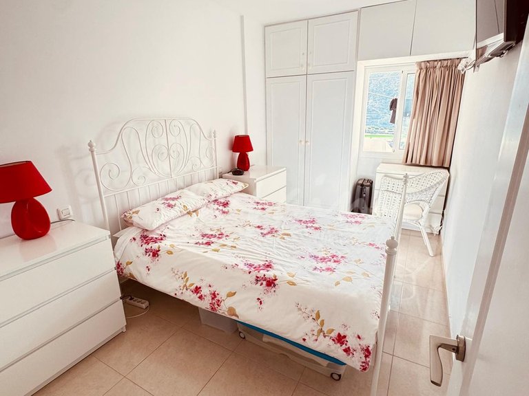 Apartment for Sale in Los Cristianos, Costamar 13