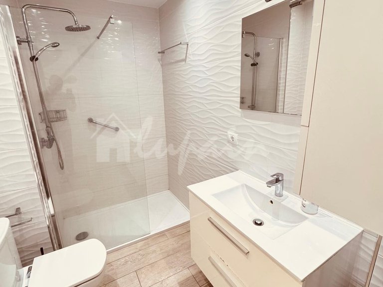 Apartment for Sale in Los Cristianos, Comodoro 15