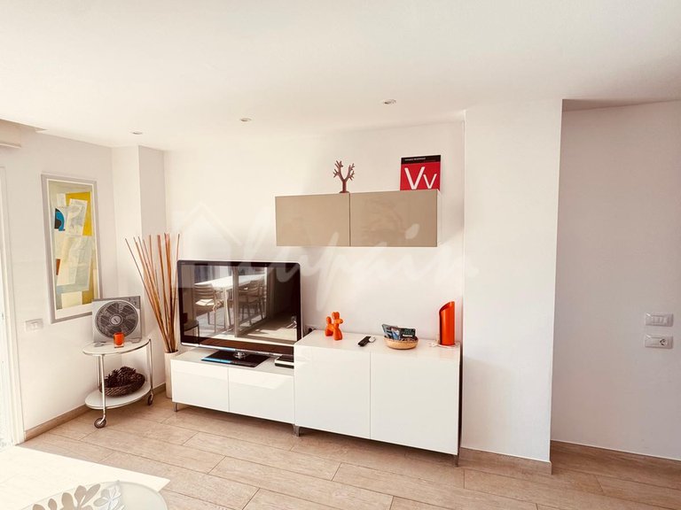 Apartment for Sale in Los Cristianos, Comodoro 18