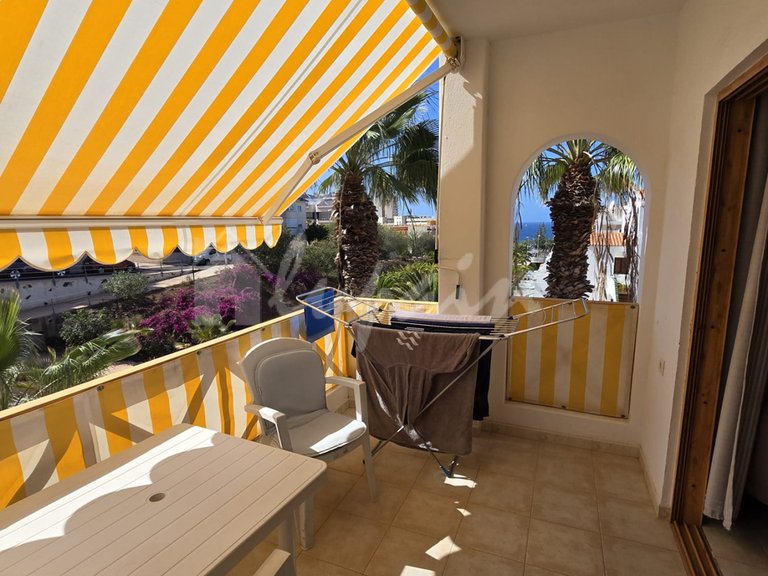 Apartment for Sale in Los Cristianos, Mar Y Sol 2