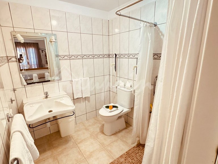 Apartment for Sale in Los Cristianos, Mar Y Sol 22