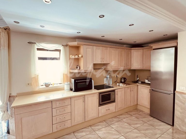 Apartment for Sale in Los Cristianos, Summerland 10